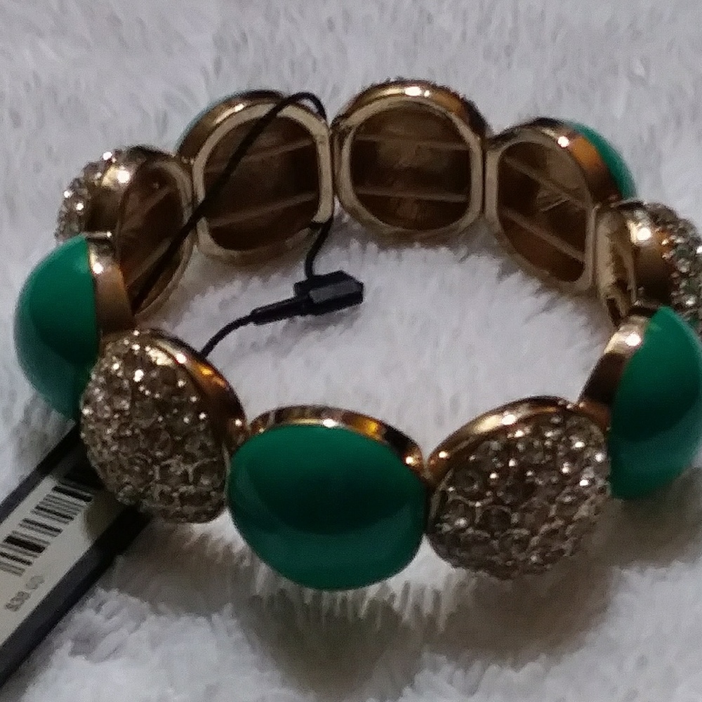 Ann Taylor gold tone stretch bracelet